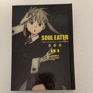 Manga Soul Eater Hardcover — Black and Yellow Cover